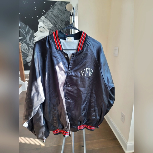 Jacket - Picture 1 of 2
